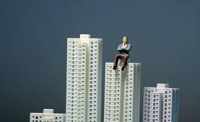 事关你的假期、生育、住房，权威回应来了