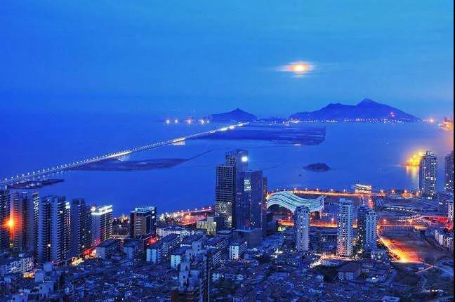 上海发布REITs20条：支持优秀人才直接落户