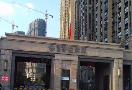 ​急售！降价40万+，城区这套房源终于被发现了了....