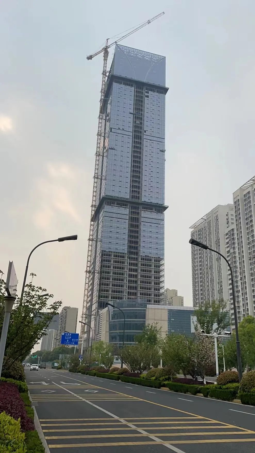 正式亮灯！南通238米新地标迎来最新进展，曾荒废10年！
